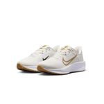 Zapatilla-Nike-Running-Dama-Quest-6-Beige